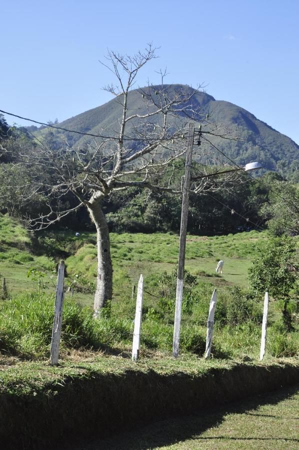 Chale E Camping Daragona 1 Villa Águas de Lindóia Exteriör bild